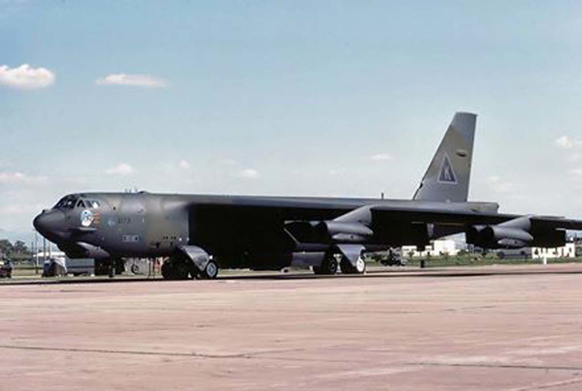 B52